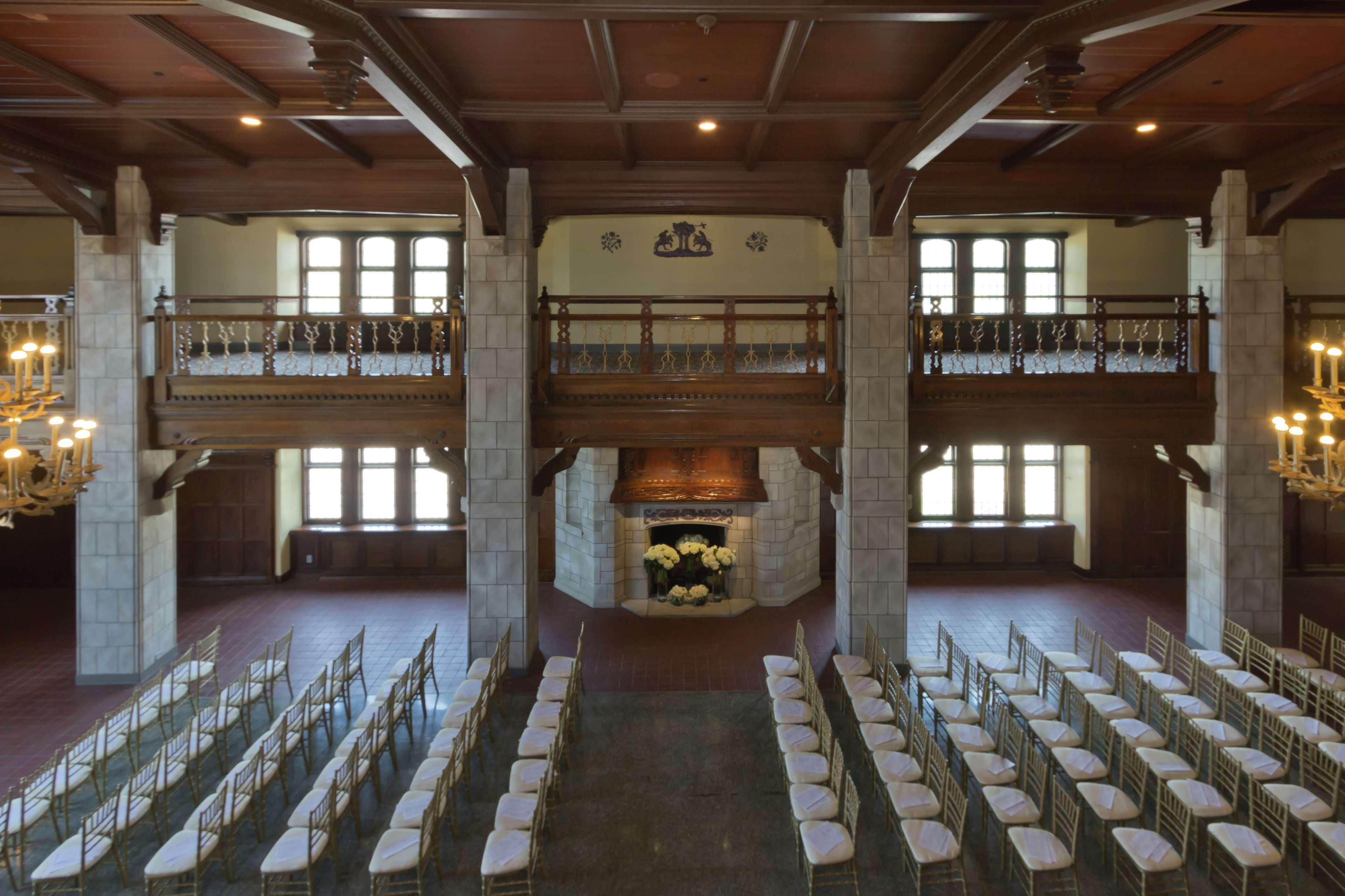 The Tudor Arms Hotel Cleveland - A Doubletree By Hilton Exteriér fotografie