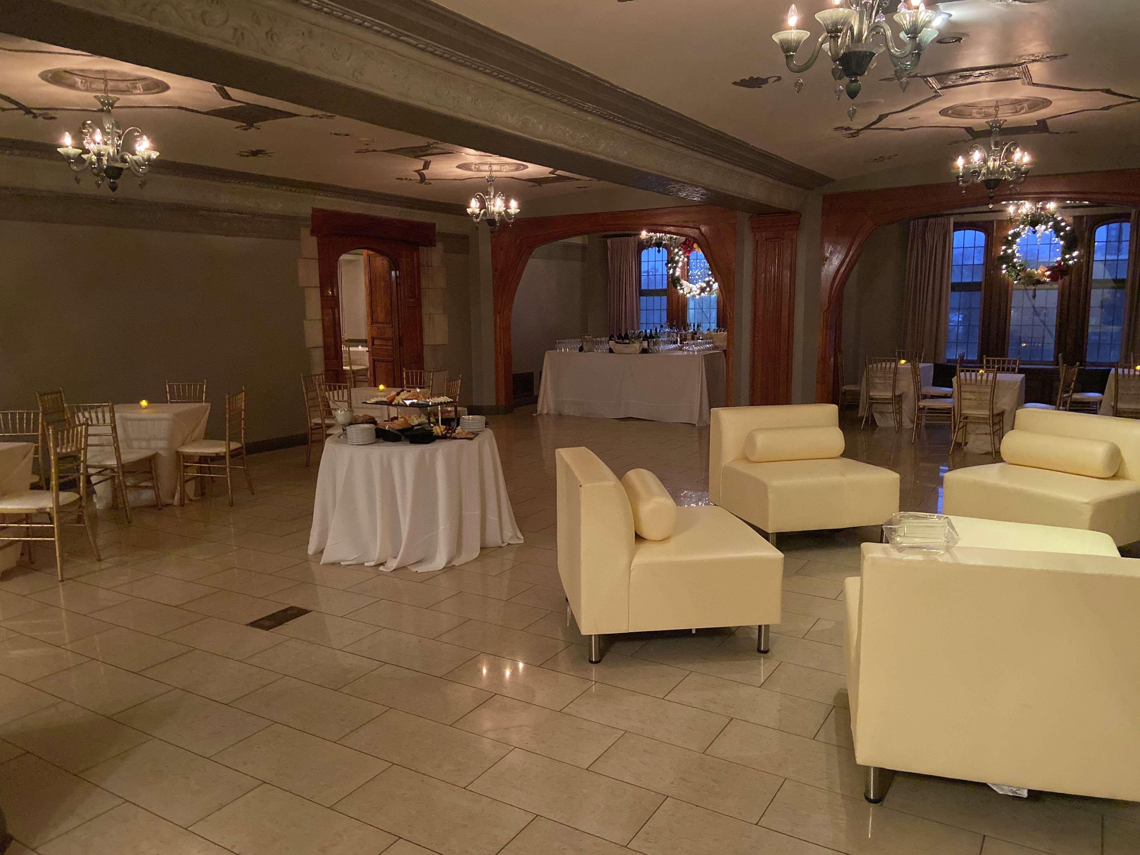 The Tudor Arms Hotel Cleveland - A Doubletree By Hilton Exteriér fotografie