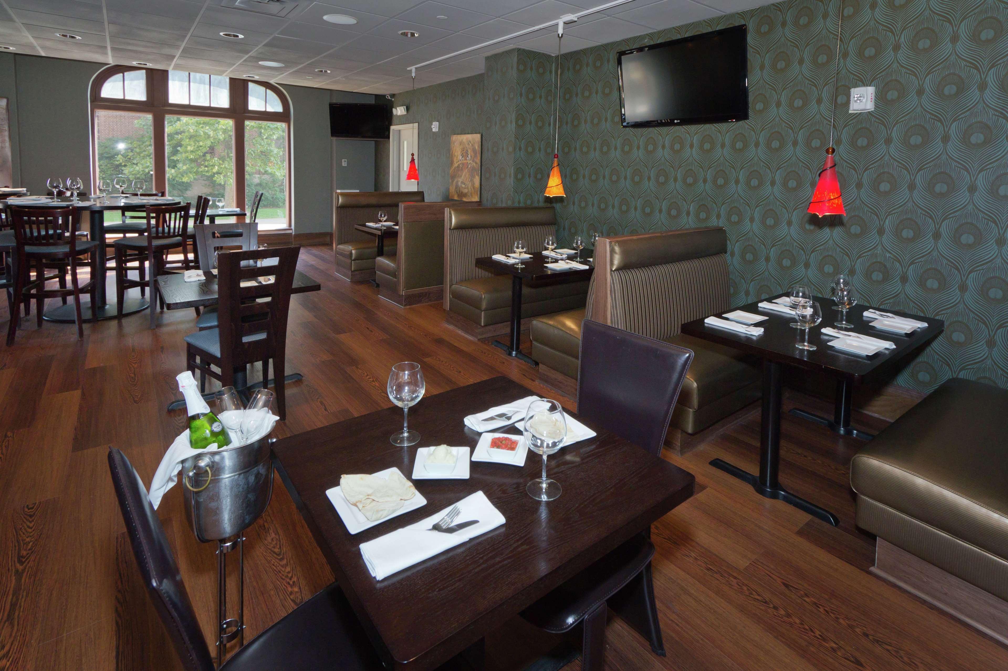The Tudor Arms Hotel Cleveland - A Doubletree By Hilton Exteriér fotografie