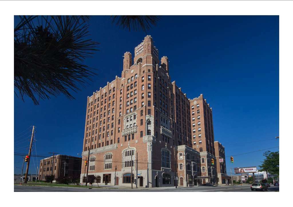 The Tudor Arms Hotel Cleveland - A Doubletree By Hilton Exteriér fotografie